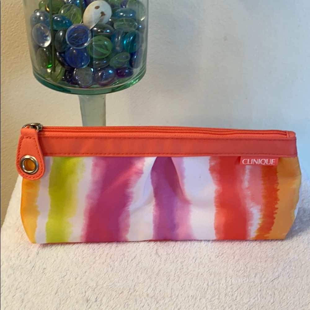 🆕 Clinique Makeup Bag 💄